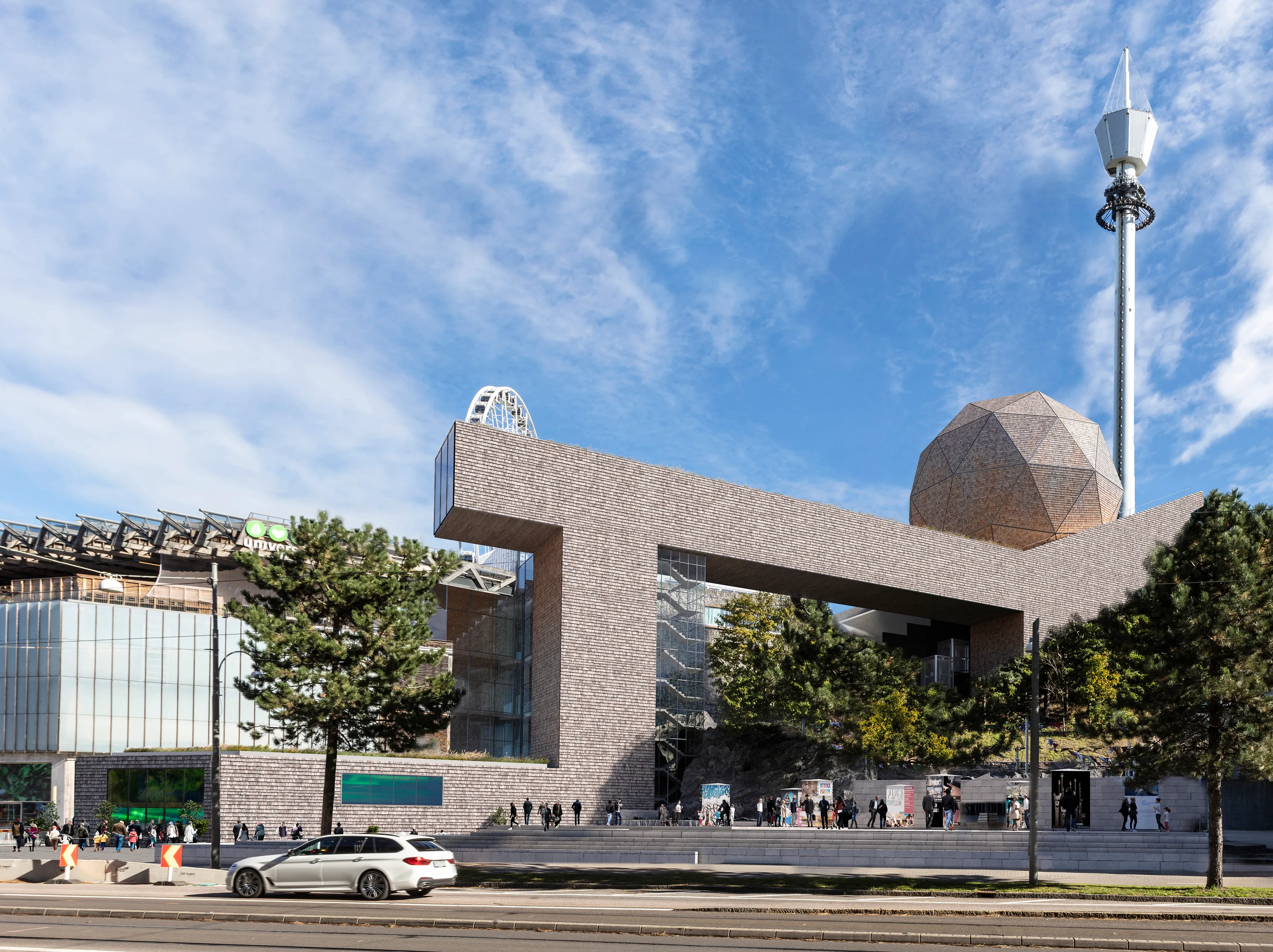Universeums byggnad i Göteborg med Wisdomes fasetterade domteater på taket